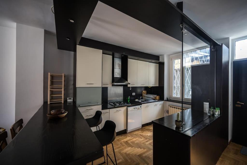 Wonderfull Two Floors Apartment Navigli Milano Exteriör bild